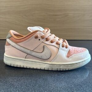 Nike Peach and White Sneakers